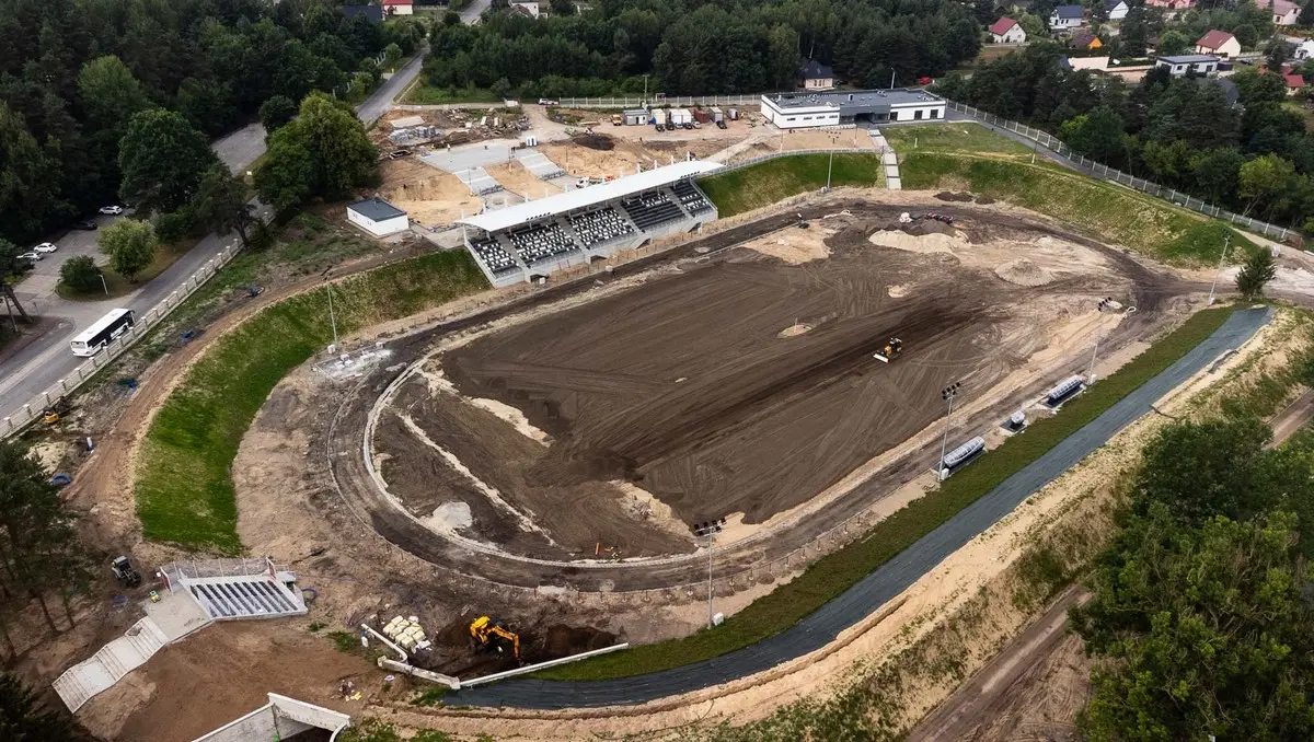 Postępy w modernizacji stadionu Granatu przy ul. Słonecznej w Skarżysku-Kamiennej