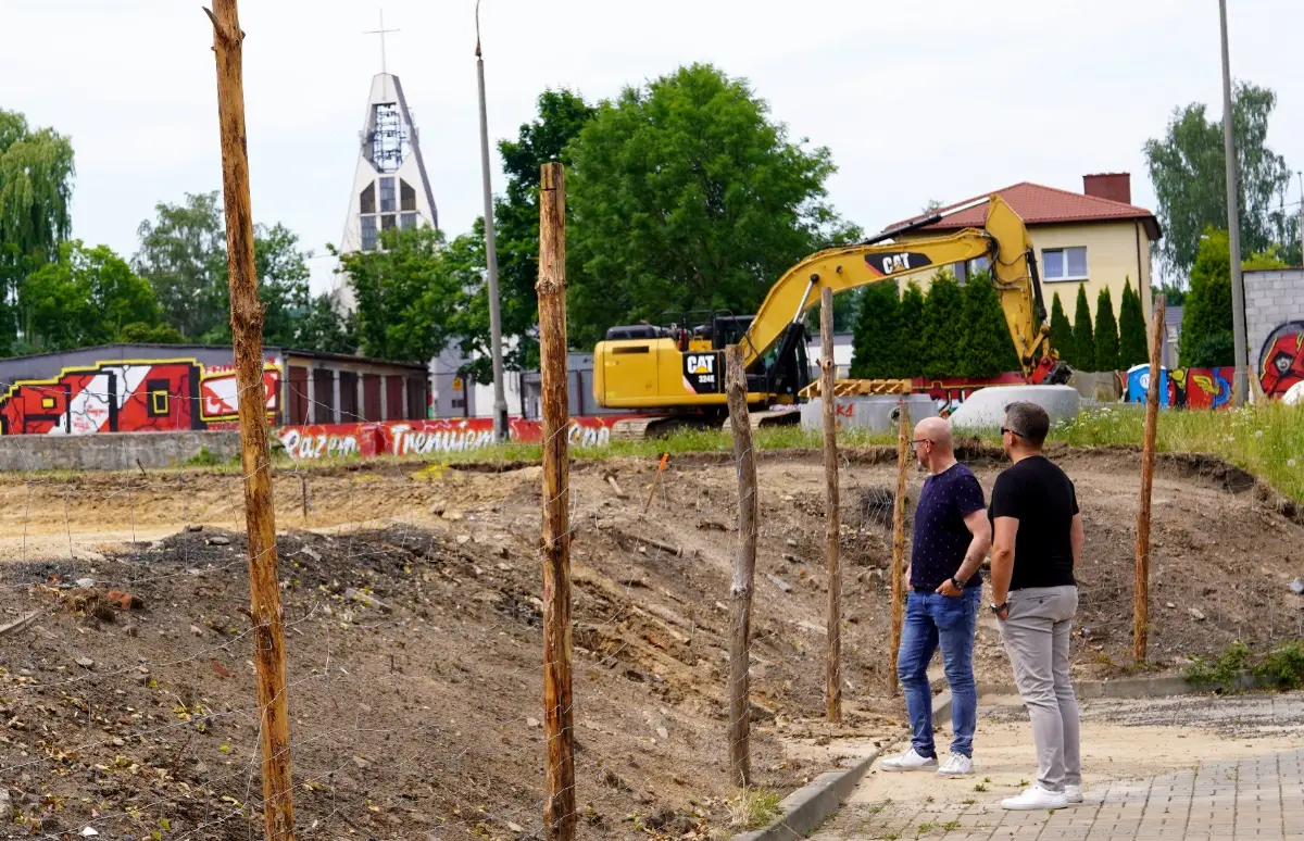 Rozpoczęła się budowa kompleksu sportowego Orlik przy SP 7