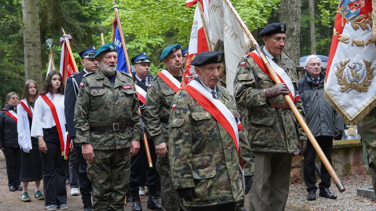 Uroczystości na Skarbowej Górze w 83. rocznicę cmentarza partyzanckiego
